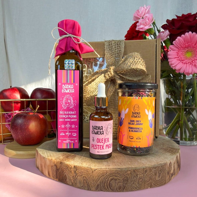 Zestaw-prezentowy-Dzien-Kobiet